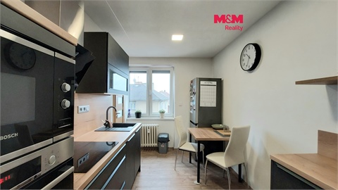 Pronájem bytu 1+1, 33 m² 0