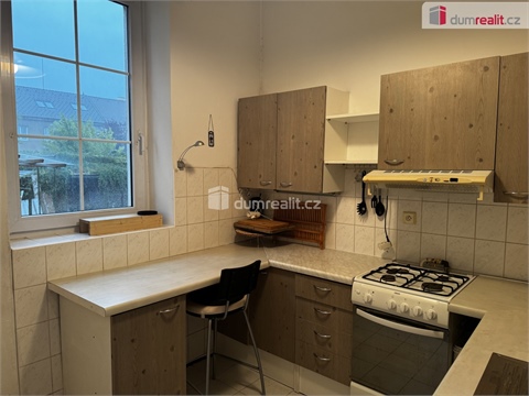 Pronájem kanceláře, 290 m² - 6