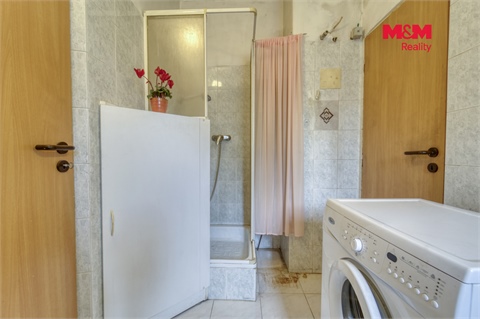 Prodej rodinného domu, 215 m² - 6