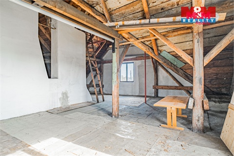 Prodej rodinného domu, 350 m² - 22