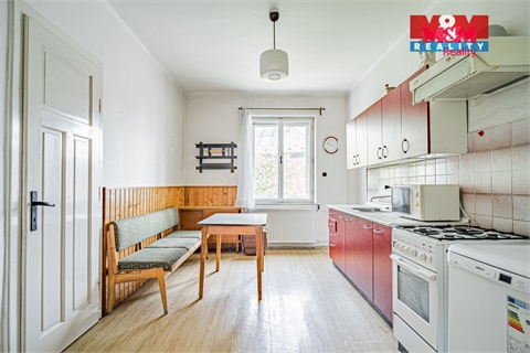 Prodej rodinného domu, 350 m² - 12