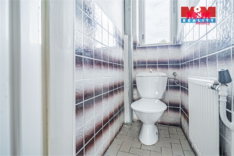 Prodej rodinného domu, 350 m² - 24
