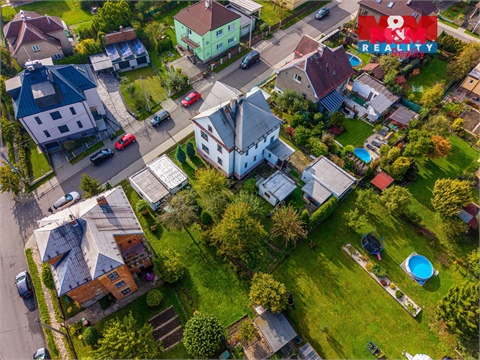 Prodej rodinného domu, 350 m² - 14