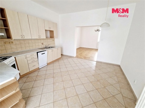 Prodej rodinného domu, 98 m² 2