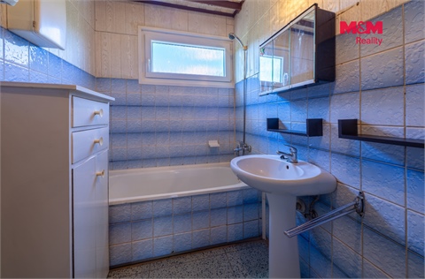 Prodej rodinného domu, 226 m² 12