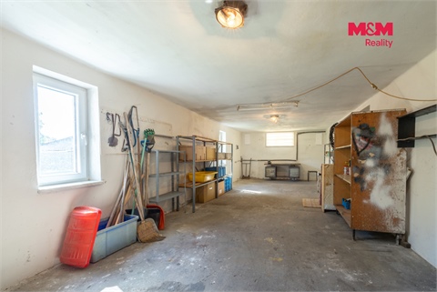 Prodej rodinného domu, 226 m² - 28