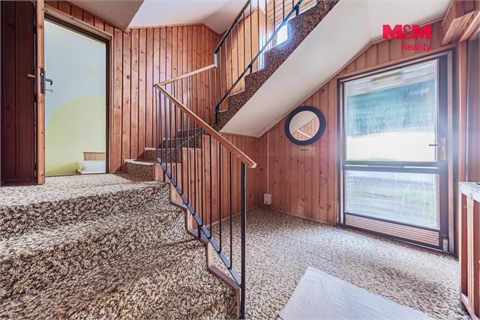 Prodej rodinného domu, 438 m² 12