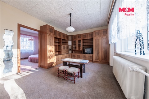Prodej rodinného domu, 438 m² 2
