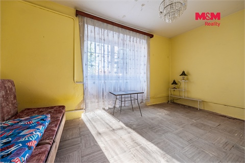 Prodej rodinného domu, 438 m² - 18