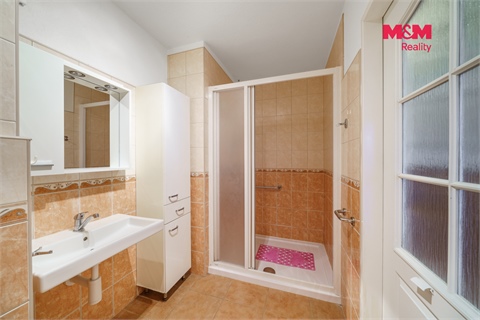 Prodej bytu 3+1, 70 m² - 12