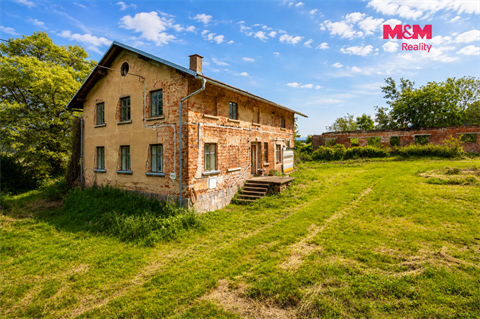 Prodej rodinného domu, 380 m² - 10