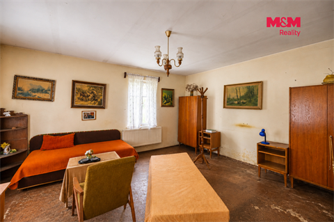 Prodej rodinného domu, 380 m² 14