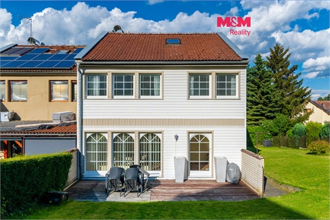 Prodej rodinného domu, 111 m² 0