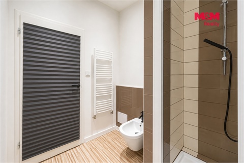 Prodej bytu 4kk, 108 m² 12