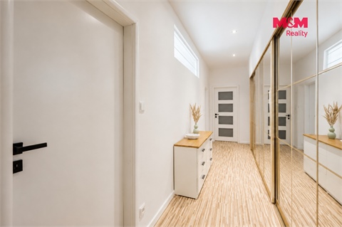 Prodej bytu 4kk, 108 m² 14