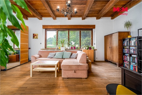 Prodej rodinného domu, 230 m² - 8