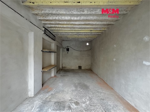 Pronájem garáže, 15 m² 0
