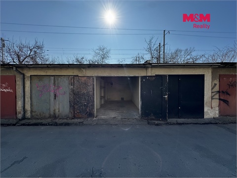 Pronájem garáže, 15 m² - 0