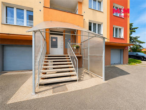 Prodej bytu 2+1, 65 m² 14