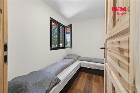 Prodej rodinného domu, 259 m² - 18