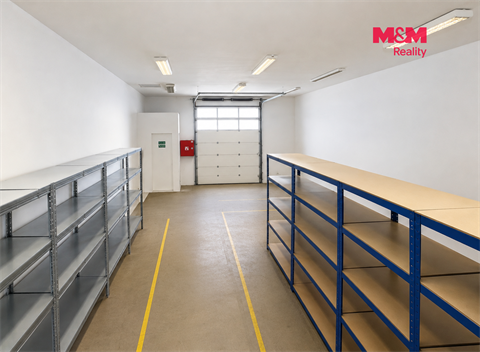 Pronájem obchodních prostor, 210 m² - 0