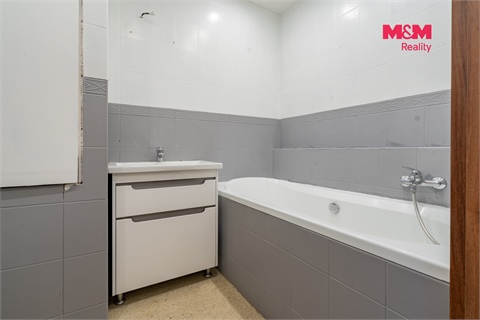 Prodej bytu 4+1, 78 m² 16
