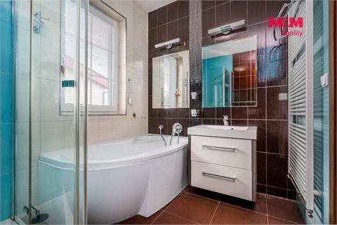 Prodej rodinného domu, 120 m² 18