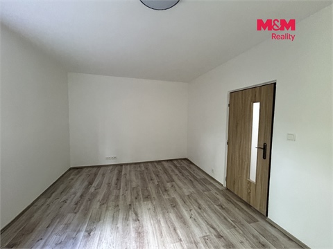 Pronájem bytu 2+1, 48 m² 26