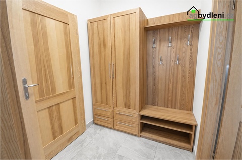 Pronájem bytu 1kk, 35 m² 6