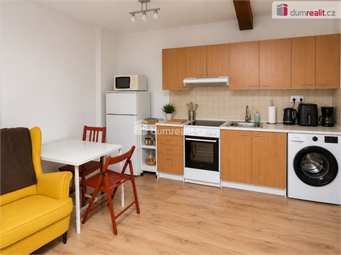 Pronájem bytu 1kk, 34 m² - 0