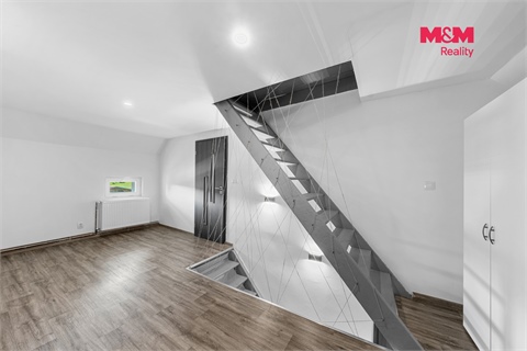 Prodej rodinného domu, 154 m² - 22