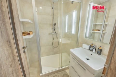 Prodej bytu 3kk, 69 m² - 16