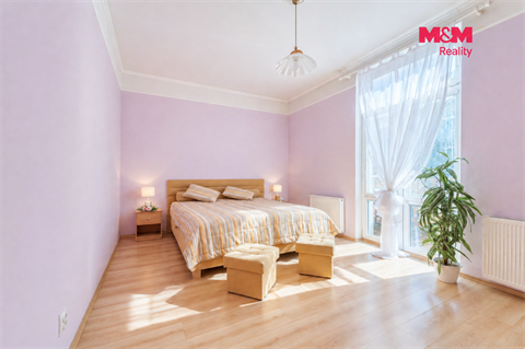 Prodej bytu 4kk, 90 m² 2