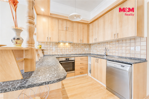 Prodej bytu 4kk, 90 m² 20