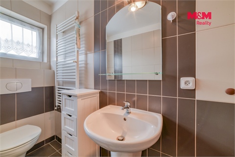 Prodej rodinného domu, 111 m² - 28