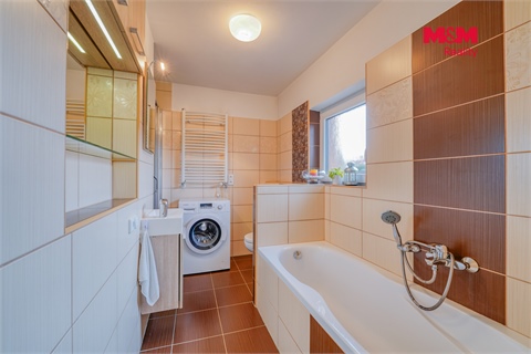 Prodej rodinného domu, 95 m² - 6