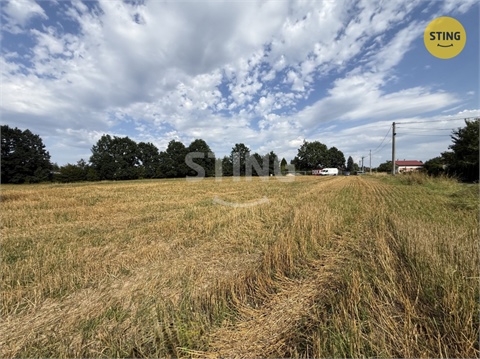 Prodej stavebního pozemku, 1 099 m² 2