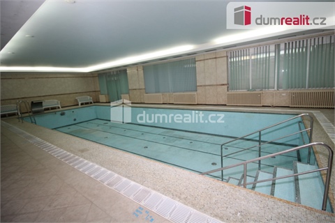 Prodej komerčního objektu, 12 205 m² 24