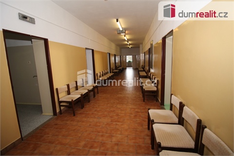 Prodej komerčního objektu, 12 205 m² - 24