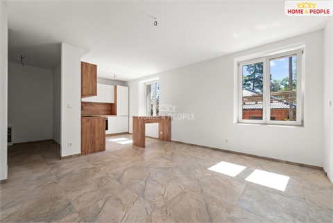 Pronájem bytu 2kk, 46 m² - 2