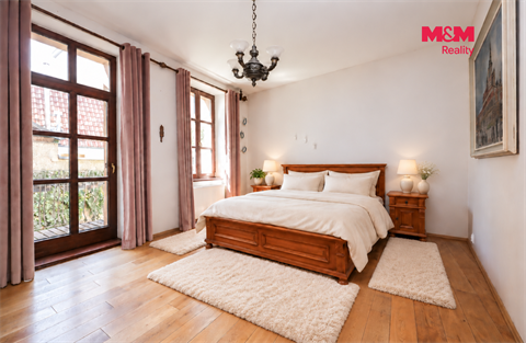 Prodej rodinného domu, 420 m² - 4