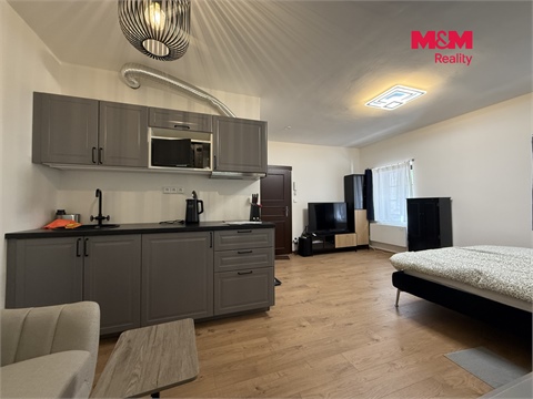 Pronájem bytu 1kk, 27 m² - 0
