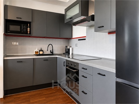 Prodej bytu 2kk, 60 m² 2