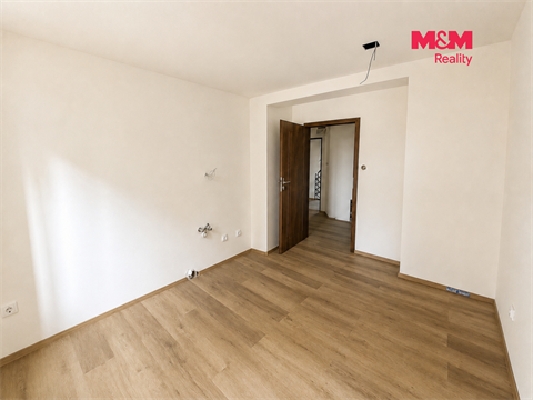 Prodej bytu 2+1, 49 m² 4