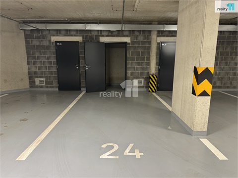 Pronájem garáže, 20 m² - 0