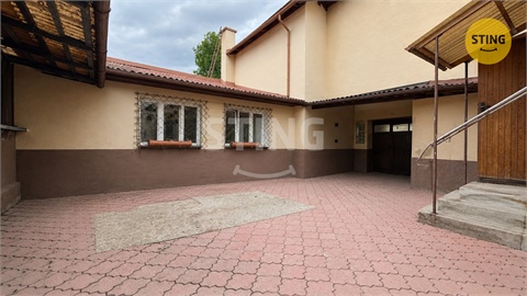 Prodej rodinného domu, 280 m² - 12