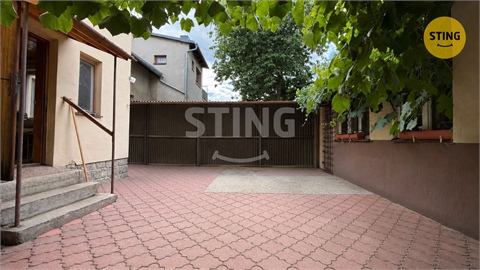 Prodej rodinného domu, 280 m² 14
