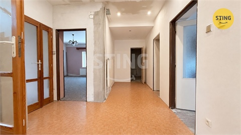 Prodej rodinného domu, 280 m² - 4