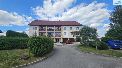 Prodej bytu 1+1, 77 m² - 6