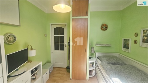 Prodej bytu 1+1, 77 m² - 16